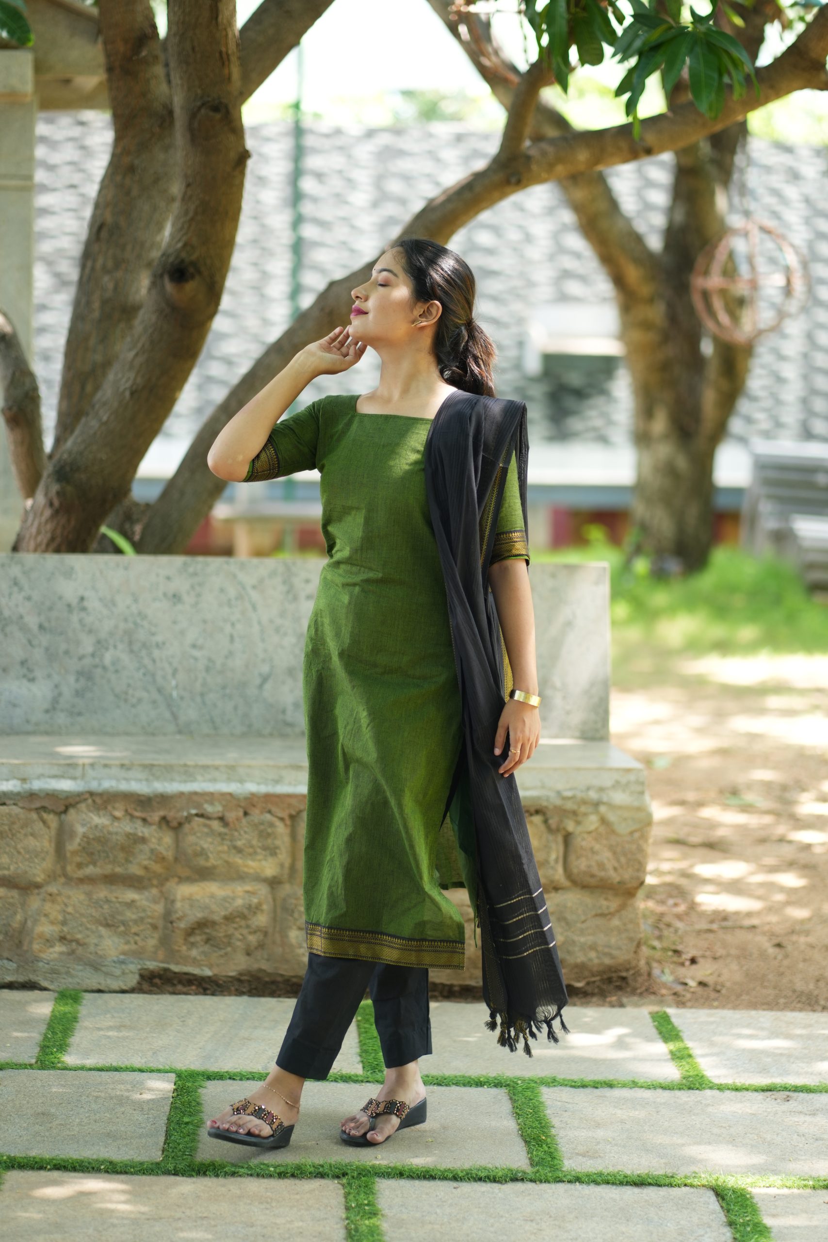 Mangalgiri suits – Green & Black