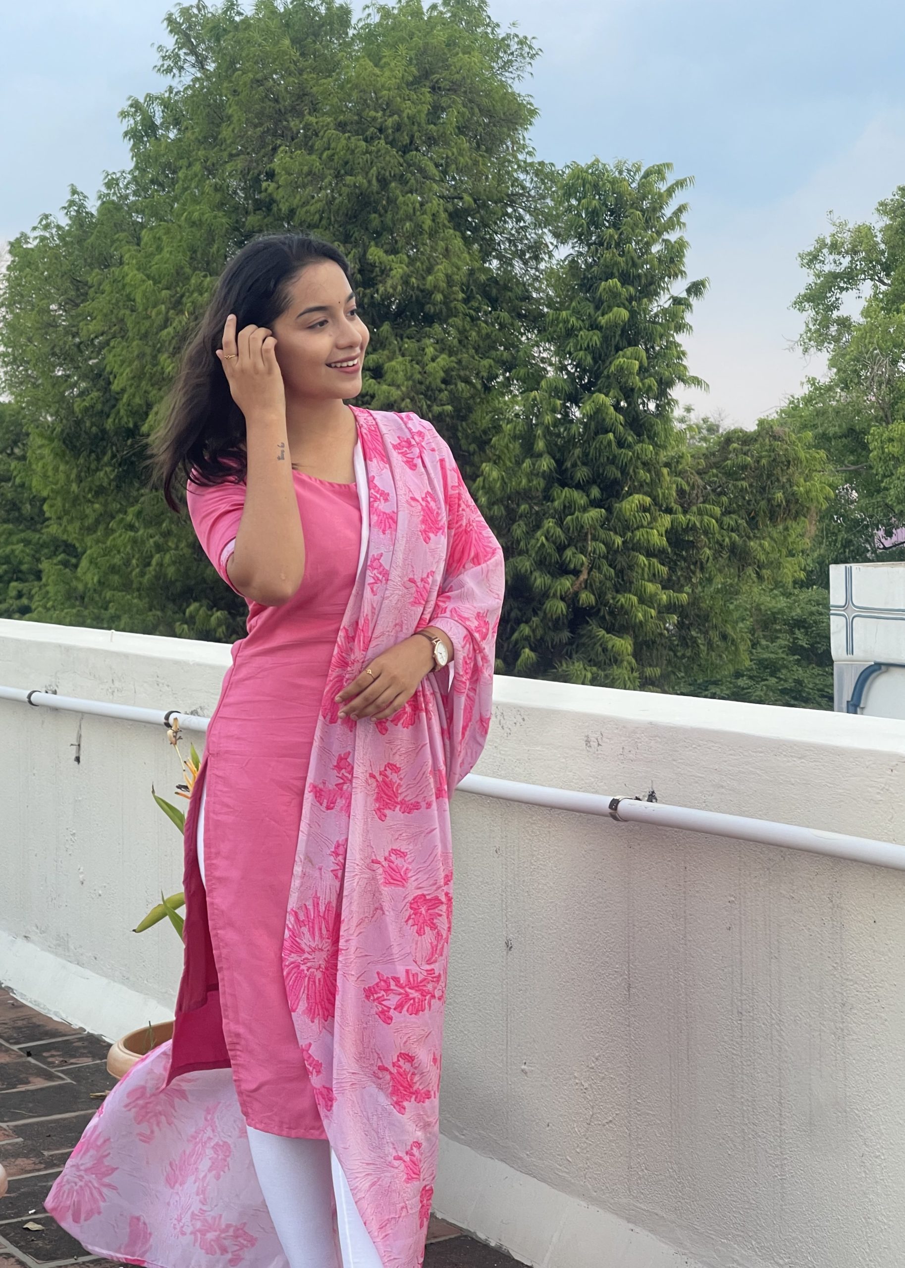 Premium Kurti Sets – Pink With White