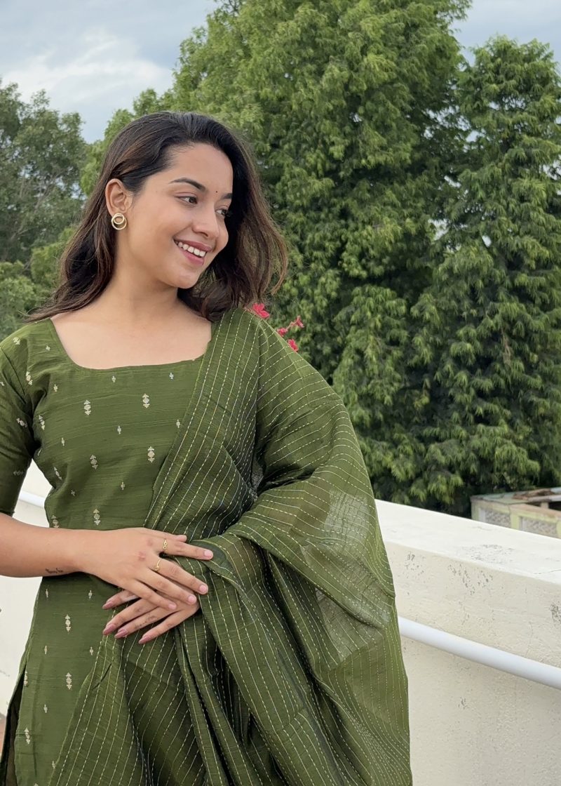 Silk Cotton Kurtis ( Green ) - Image 2