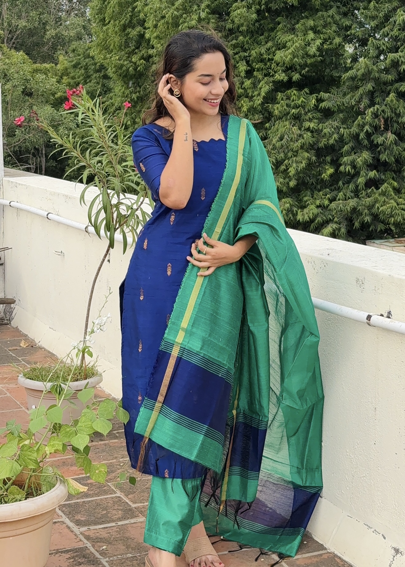 RAW SILK BUTTA SUITS ( BLUE& GREEN)