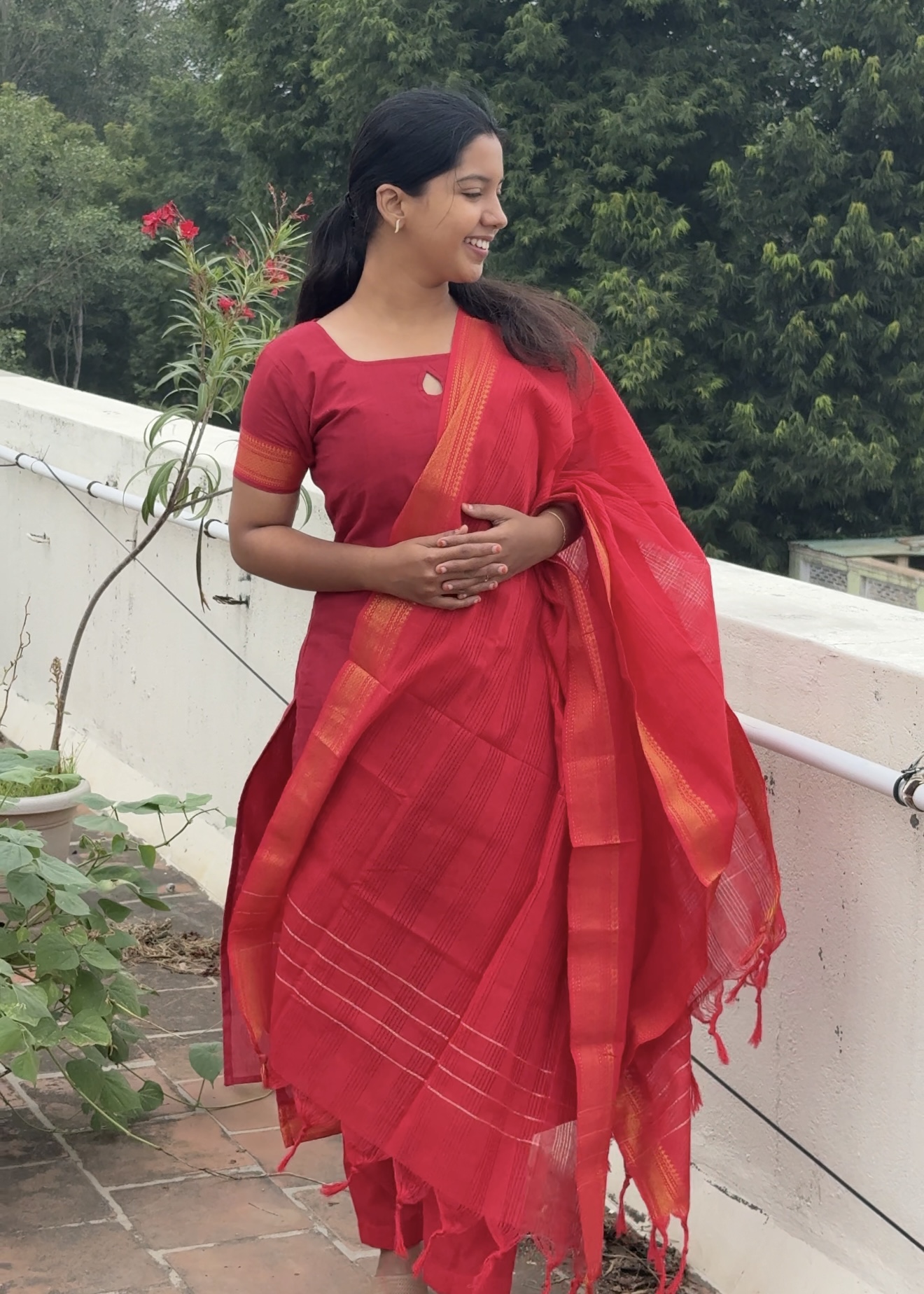 Mangalgiri Suits – Red