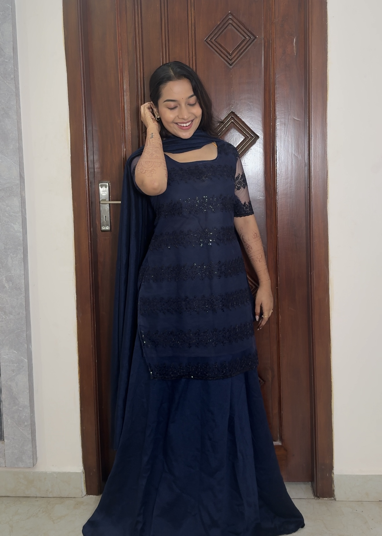 Net embroidery sharara set - Dark blue - Image 2