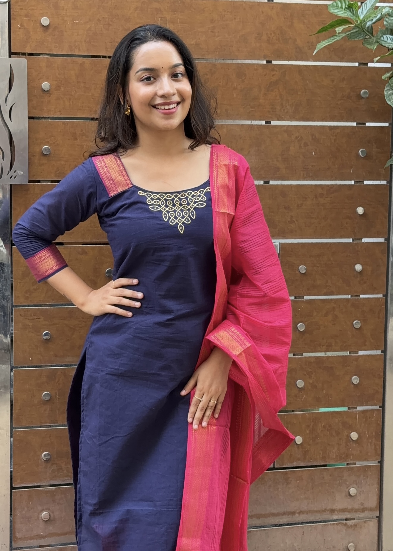Mangalgiri Kolam Suit – Dark blue & pink
