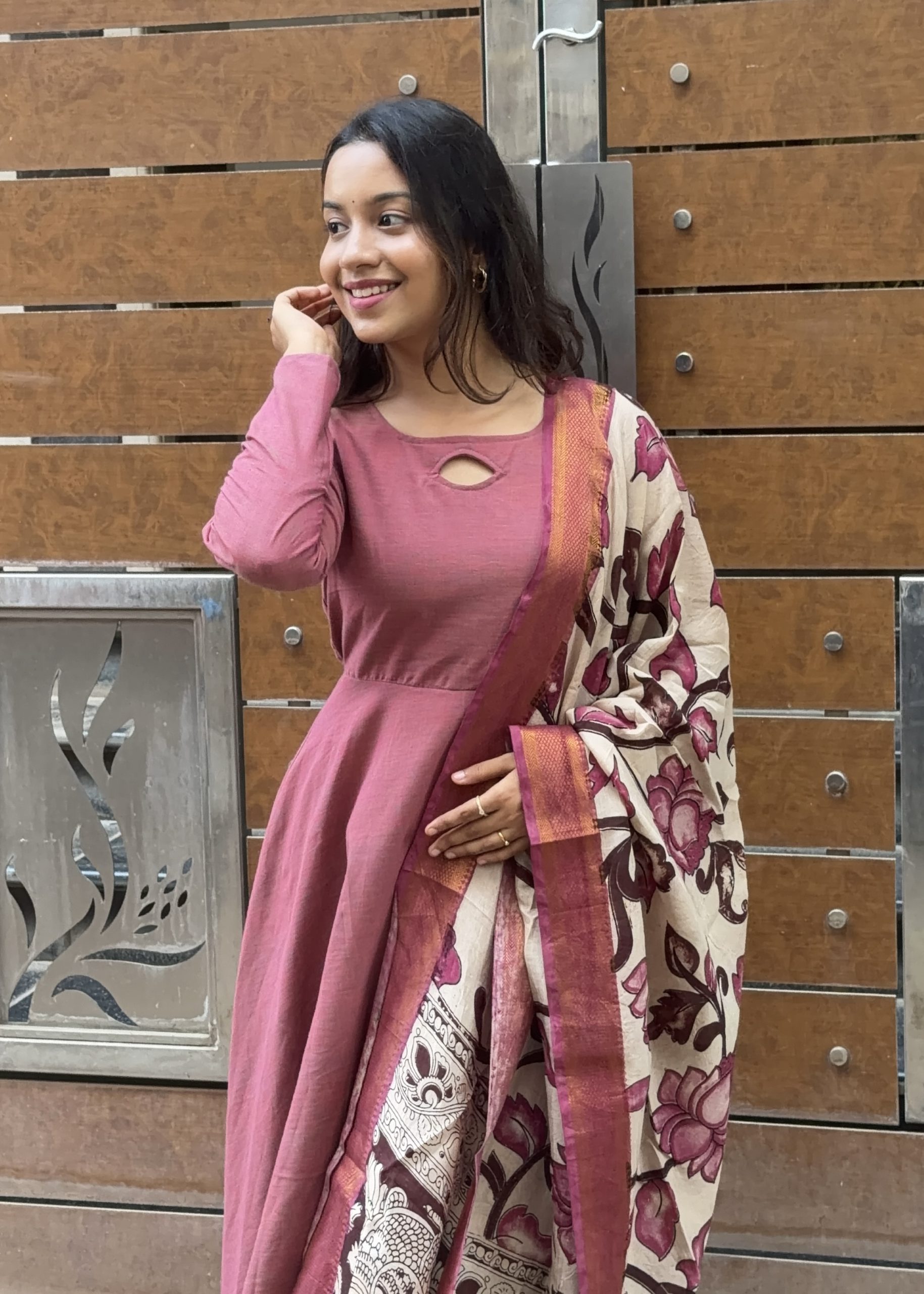 Cotton Anarkali & Pant with Kalamkari Duppata - Onion Pink - Image 2